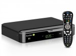 Channel Master CM7400 front with remote