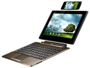 ASUS PadFone Station with keyboard